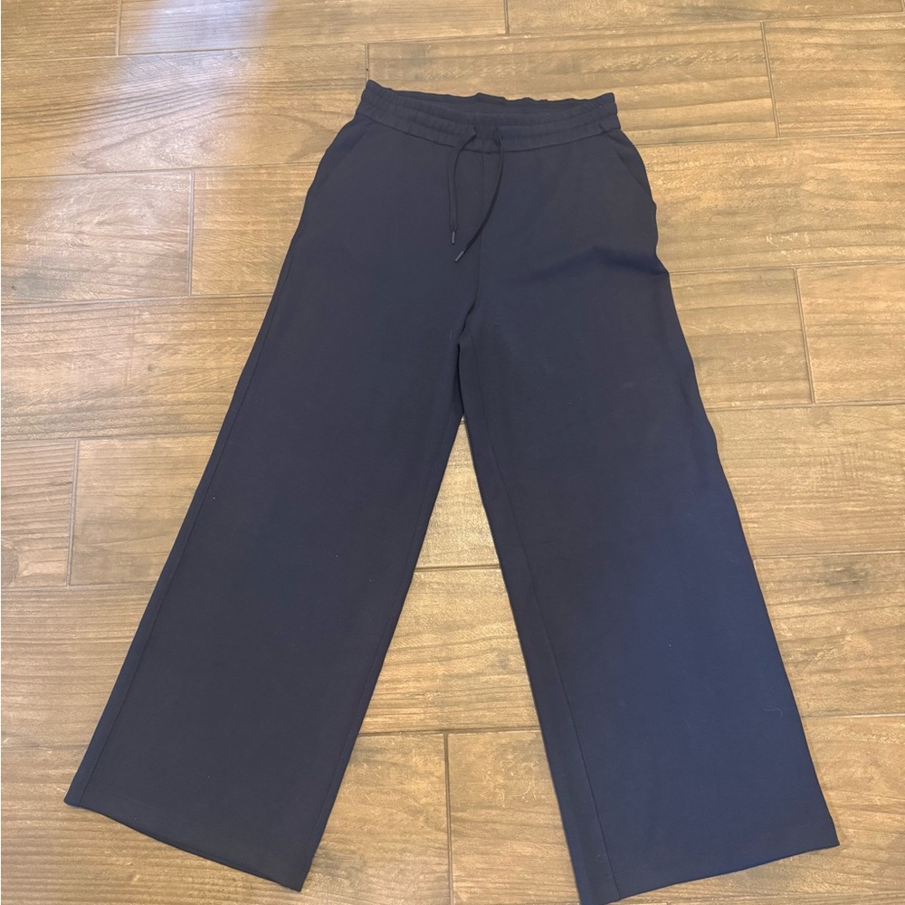 Grey State Navy Wide-Leg Sweatpants